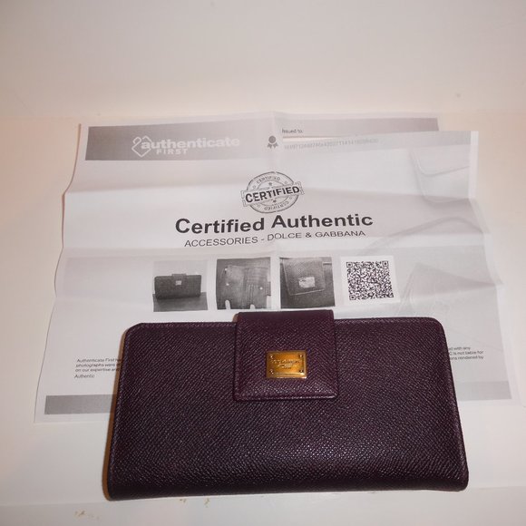 Dolce & Gabbana Saffiano Leather Logo Plaque Trifold Wallet Eggplant Cardholder - Picture 3 of 13